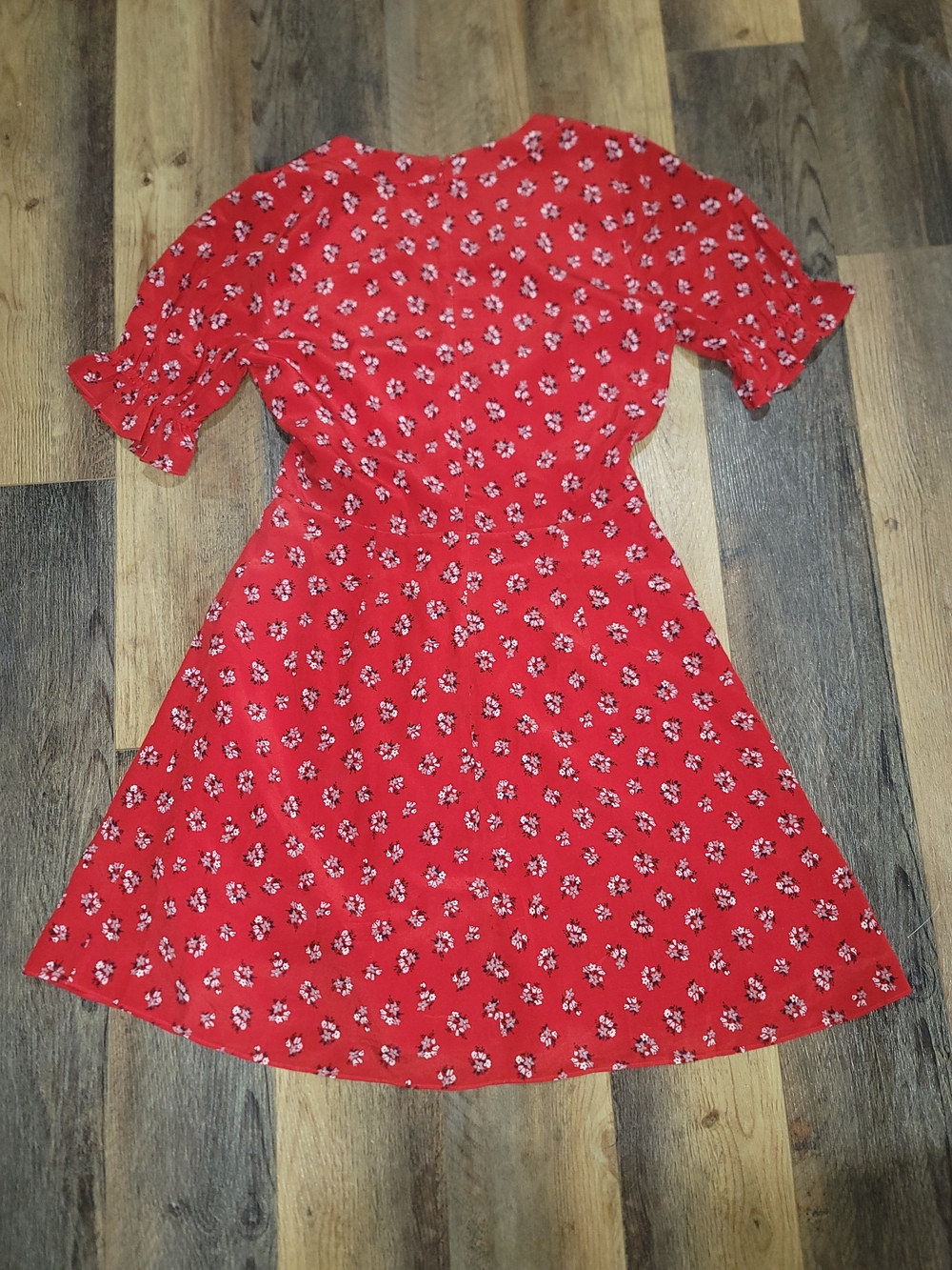 Madewell Red Floral V-Neck Mini Dress with Puff Sleeves - Picture 9 of 10
